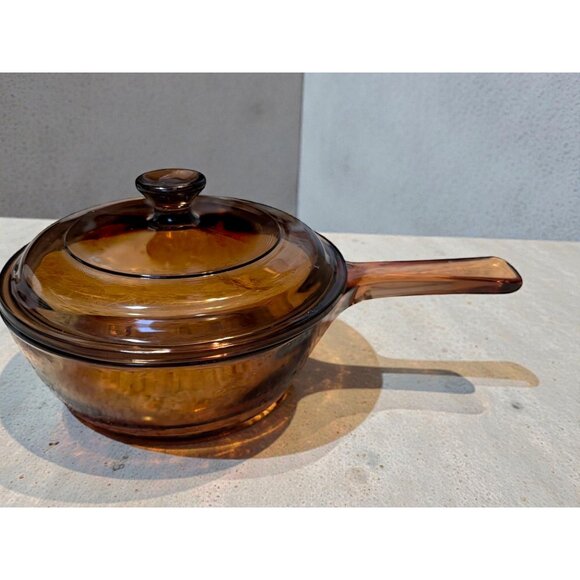 Vintage Corning Vision ware Amber Glass Saucepan With Lid .5L Stovetop Cookware - Picture 2 of 9